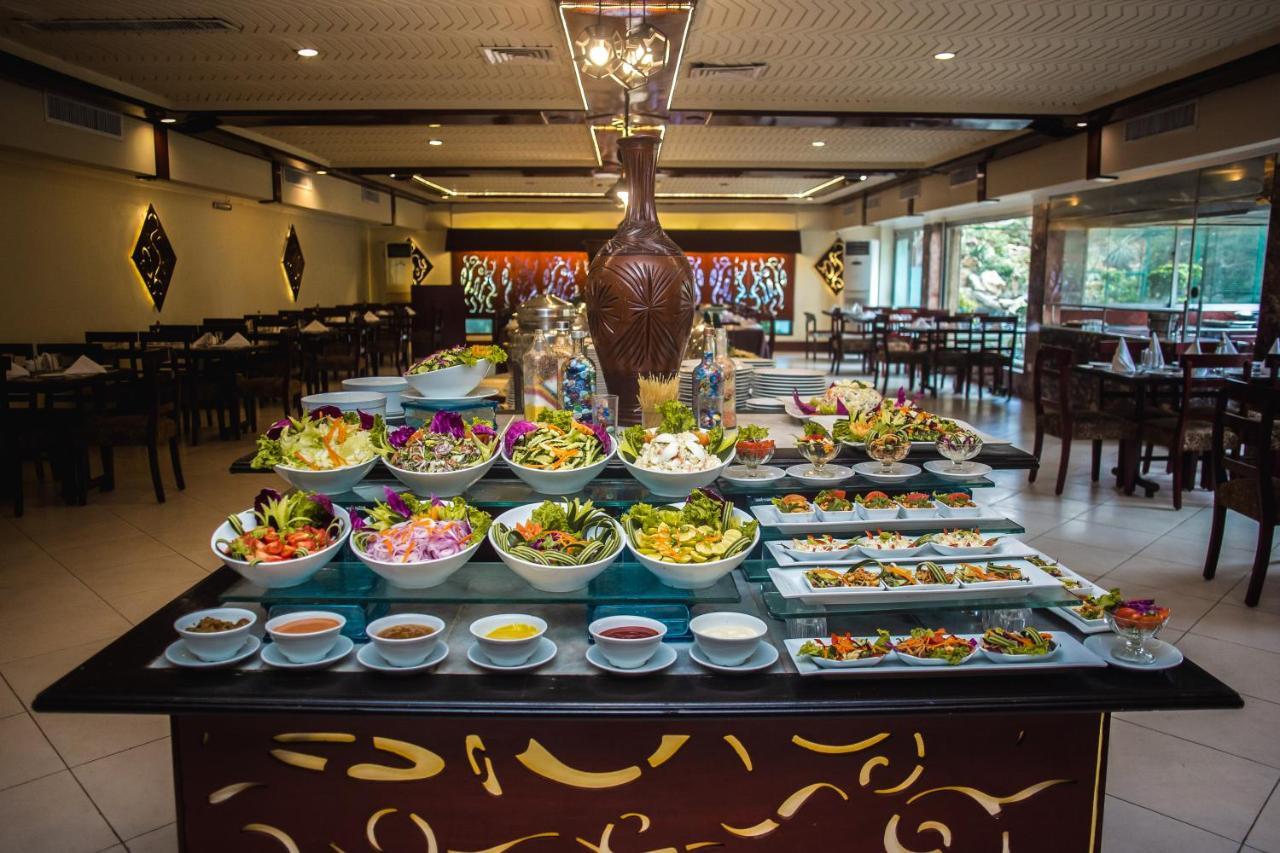 Hotel Mehran Karacsi Kültér fotó